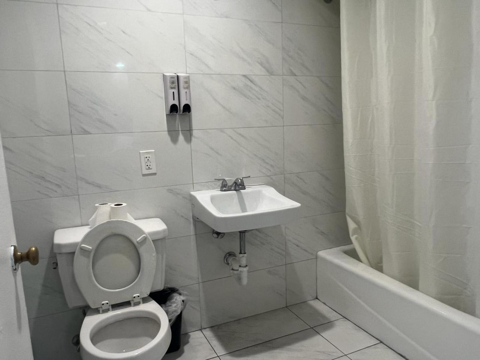 Pomona Inn Dış mekan fotoğraf